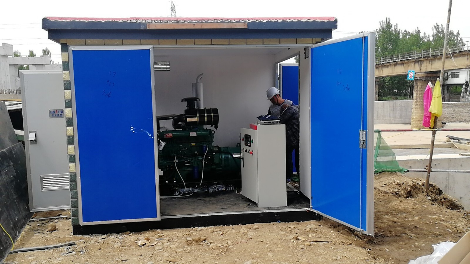 山西阳泉铁路运输阳大铁路二标段项目 雷腾150kw机组